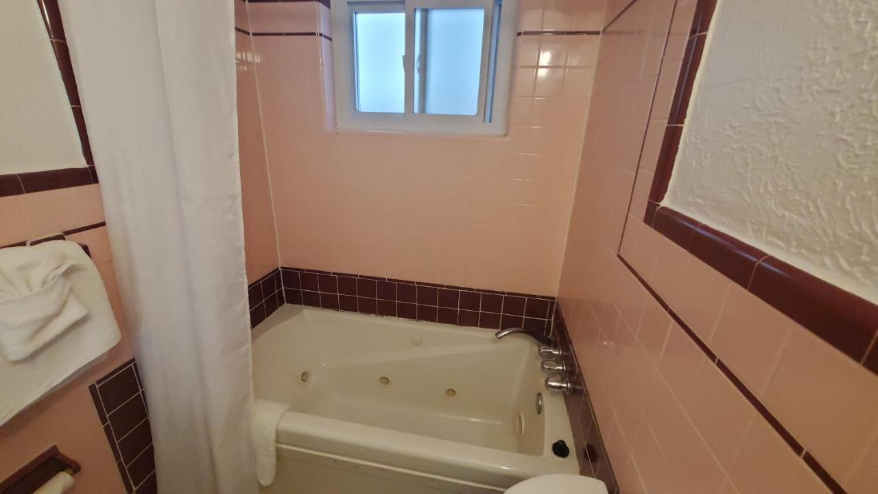 Sandbox Motel Wildwood Dış mekan fotoğraf