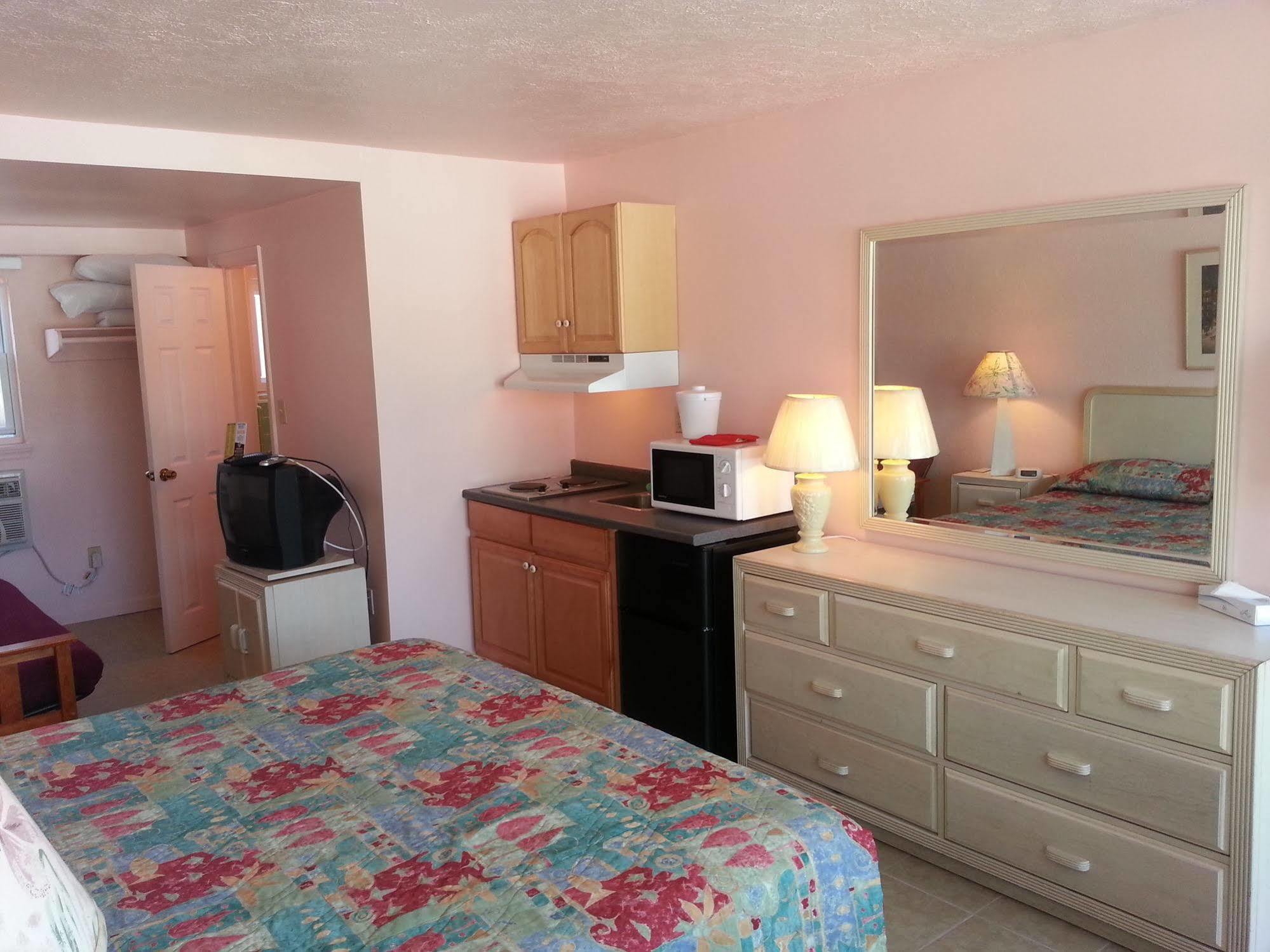 Sandbox Motel Wildwood Dış mekan fotoğraf